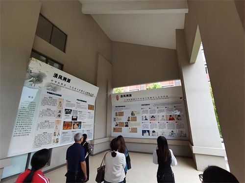 清風育人培根鑄魂，廉韻潤心筑牢防線——邵陽縣第七高級中學組織教職工參觀廉潔文化教育中心并開展文化藝術交流活動